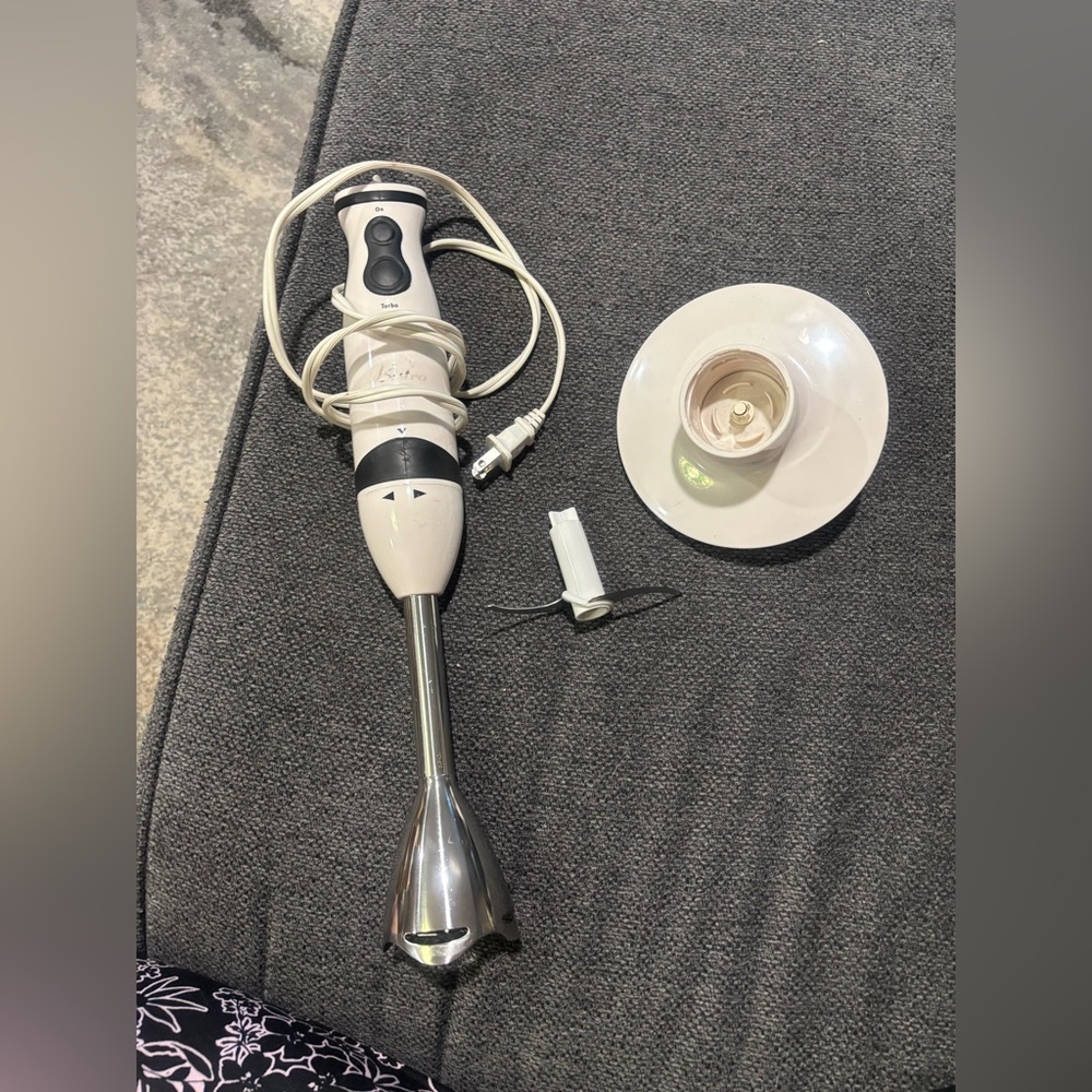 White Bistro Handheld Immersion Blender with Attachments - Stainless Steel Shaft